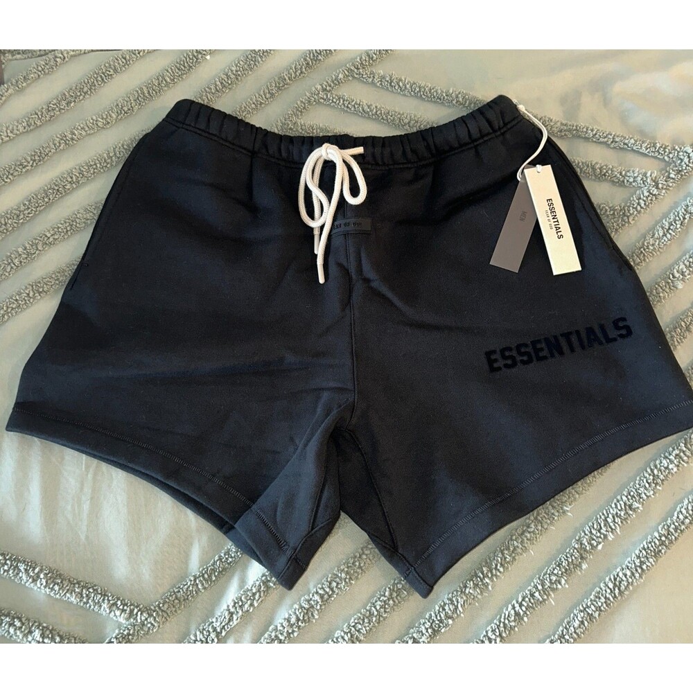 NWT FEAR OF GOD ESSENTIALS SHORTS FW22 "JET BLACK" AUTHENTIC (SIZE M)
